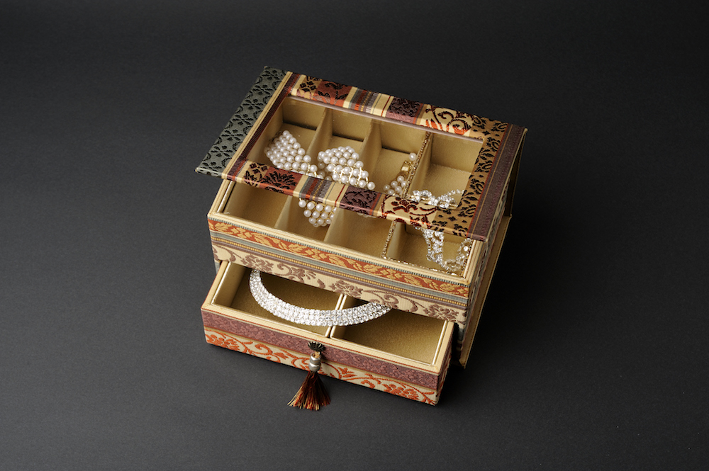 博多織の宝石箱